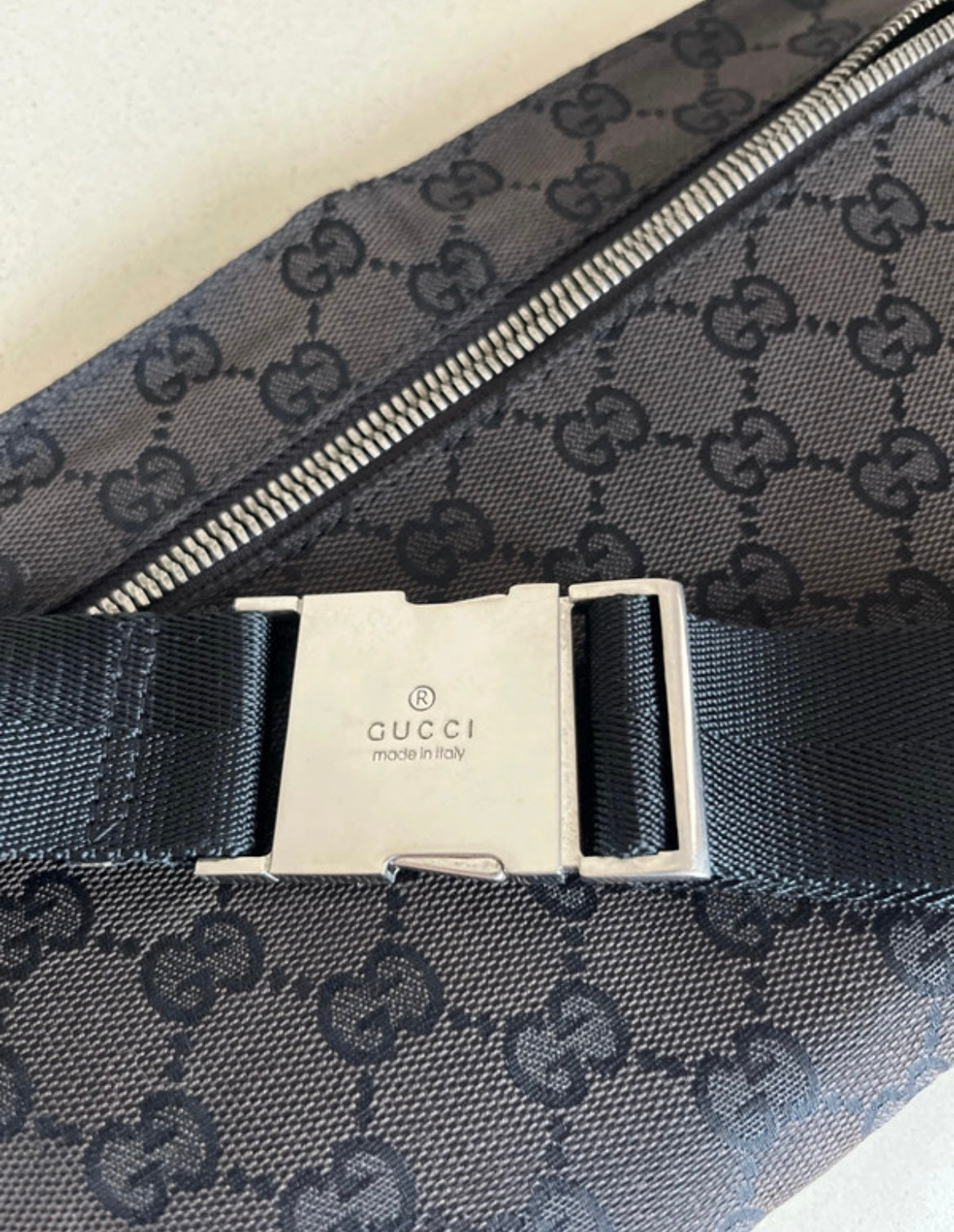 Gucci Waist bag ebony