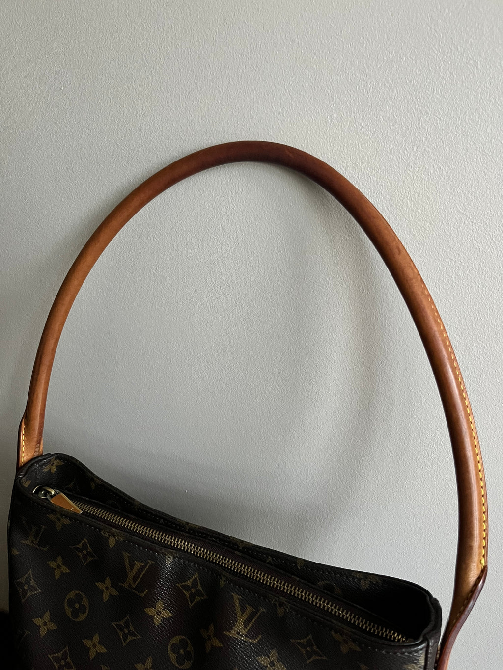 Louis Vuitton Looping GM