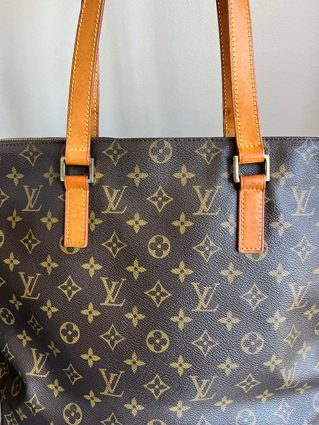 Cabas Mezzo, Louis Vuitton