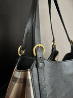 Burberry Canterbury tote