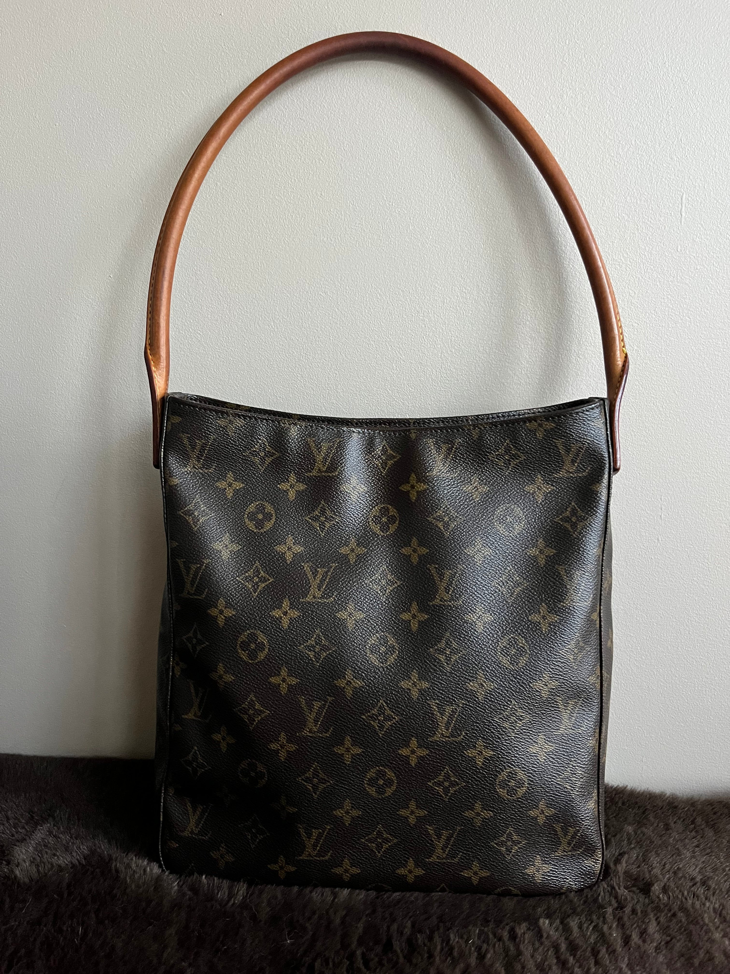 Louis Vuitton Looping GM