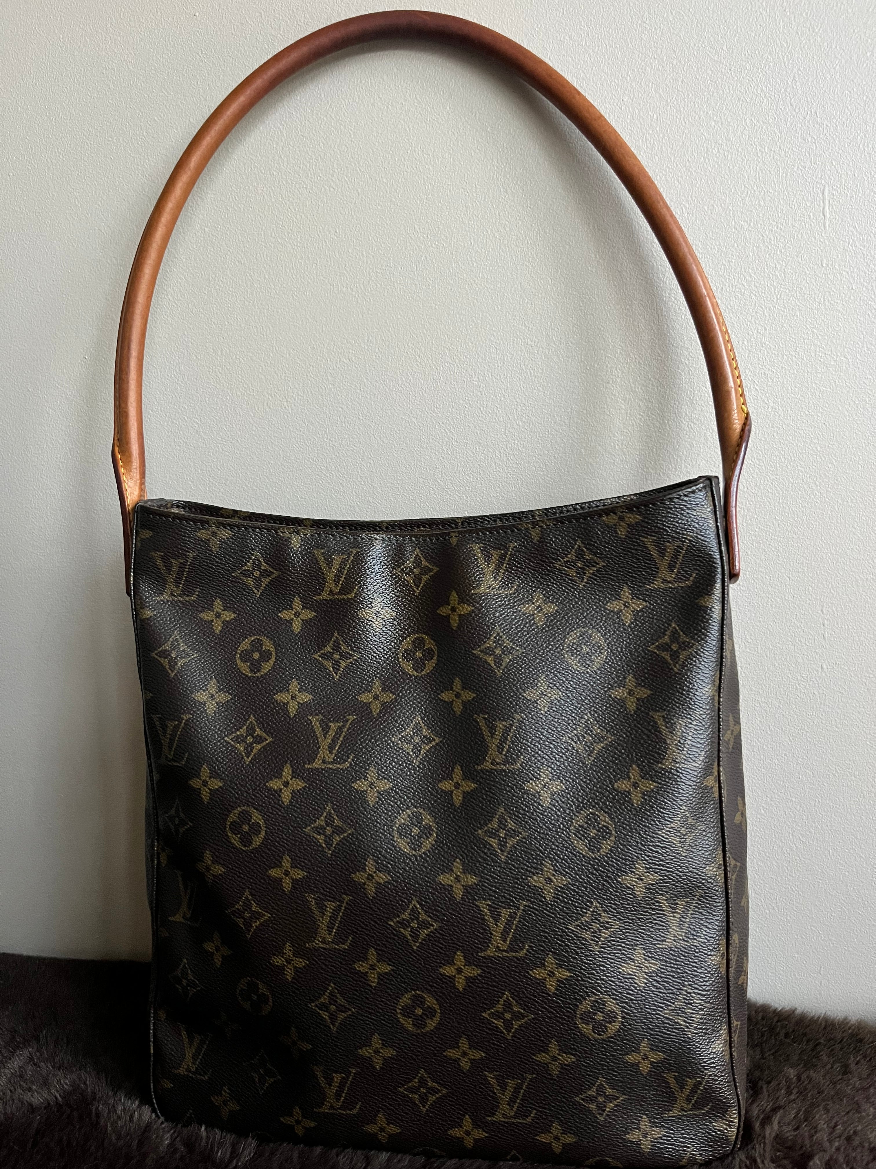 Louis Vuitton Looping GM