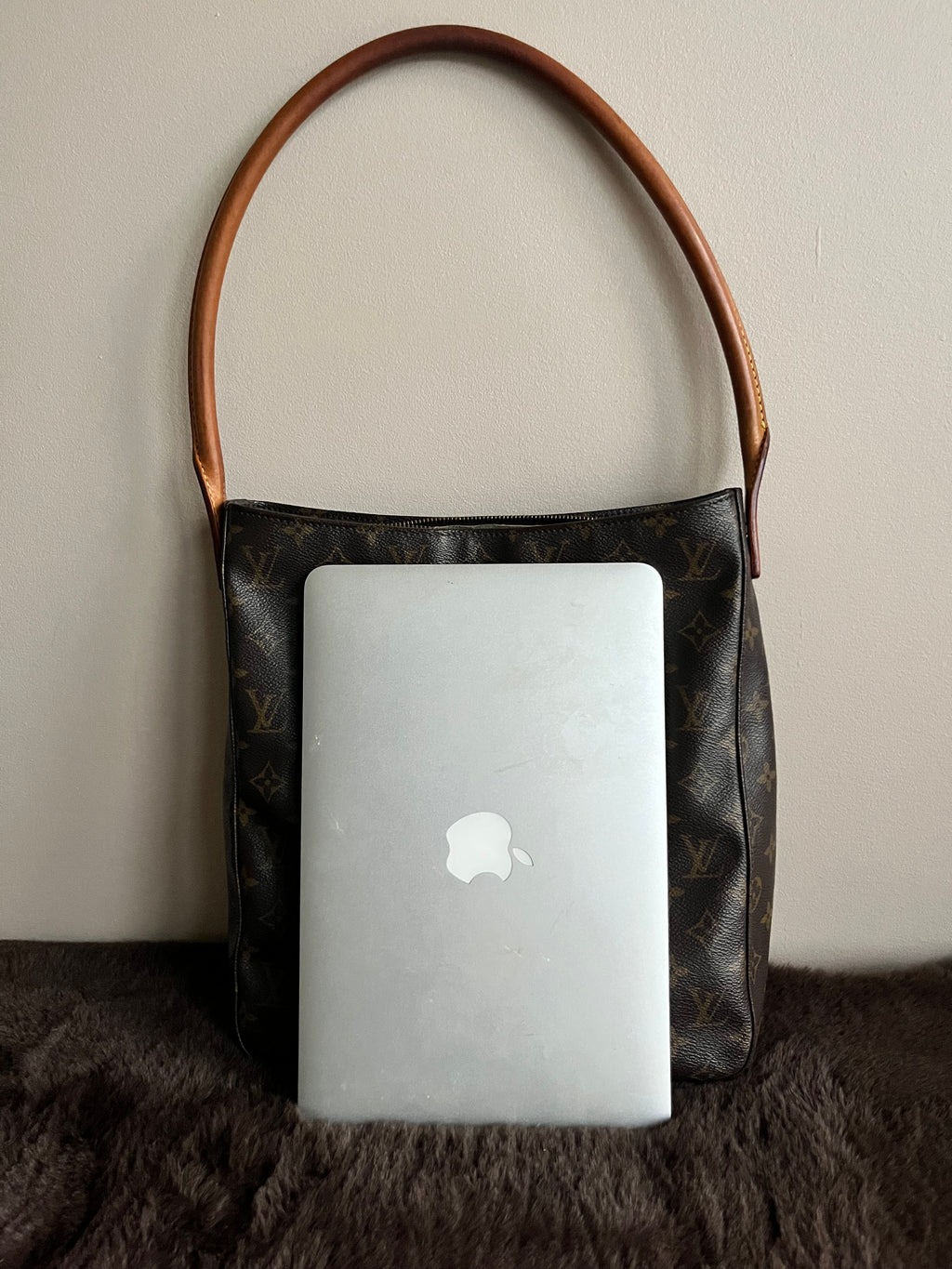 Louis Vuitton Looping GM