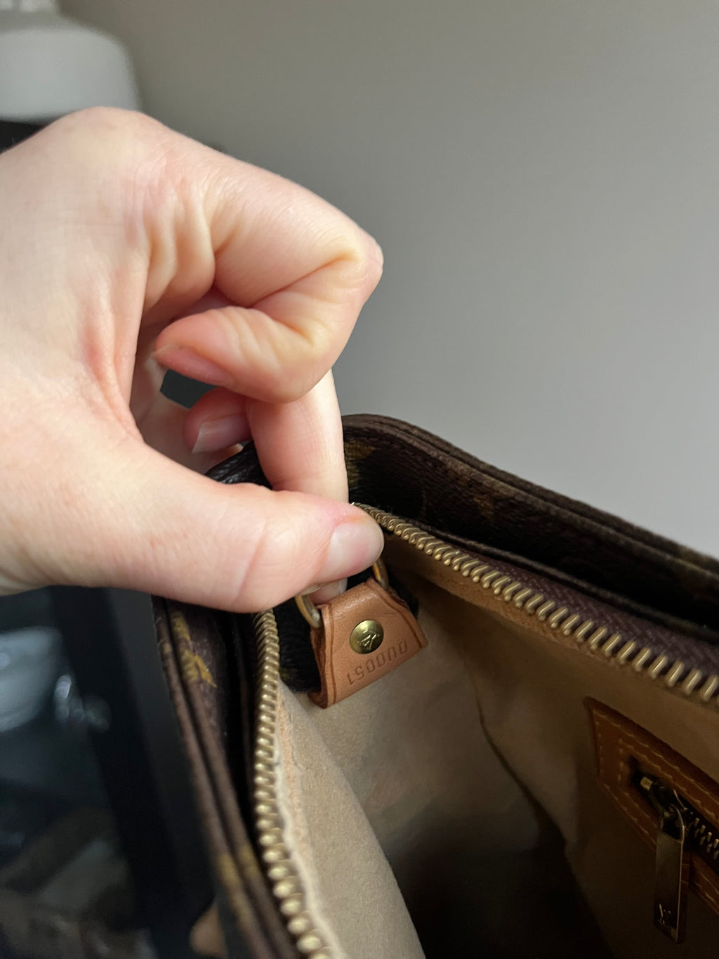 Louis Vuitton Looping GM