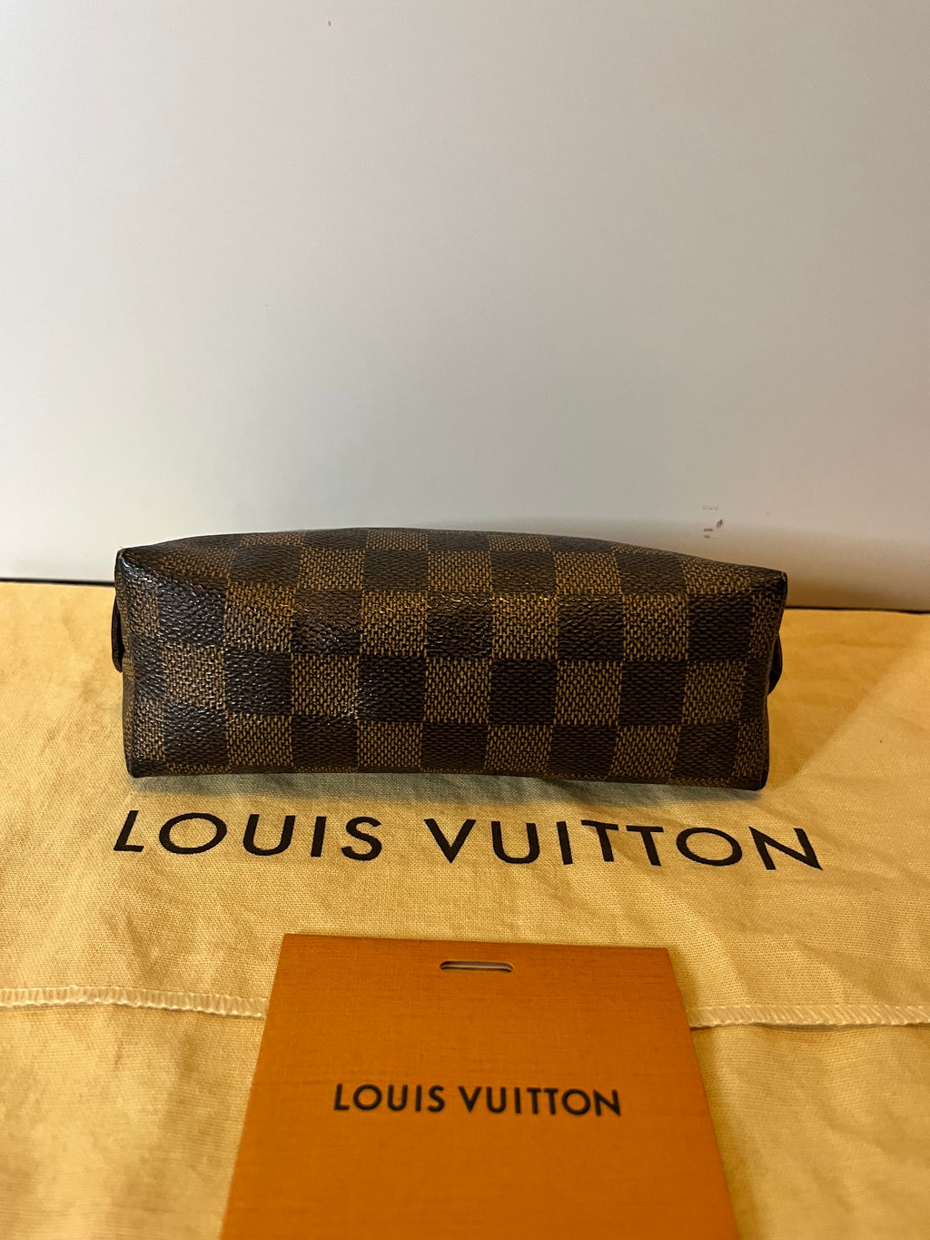 Louis Vuitton make-up Pouch