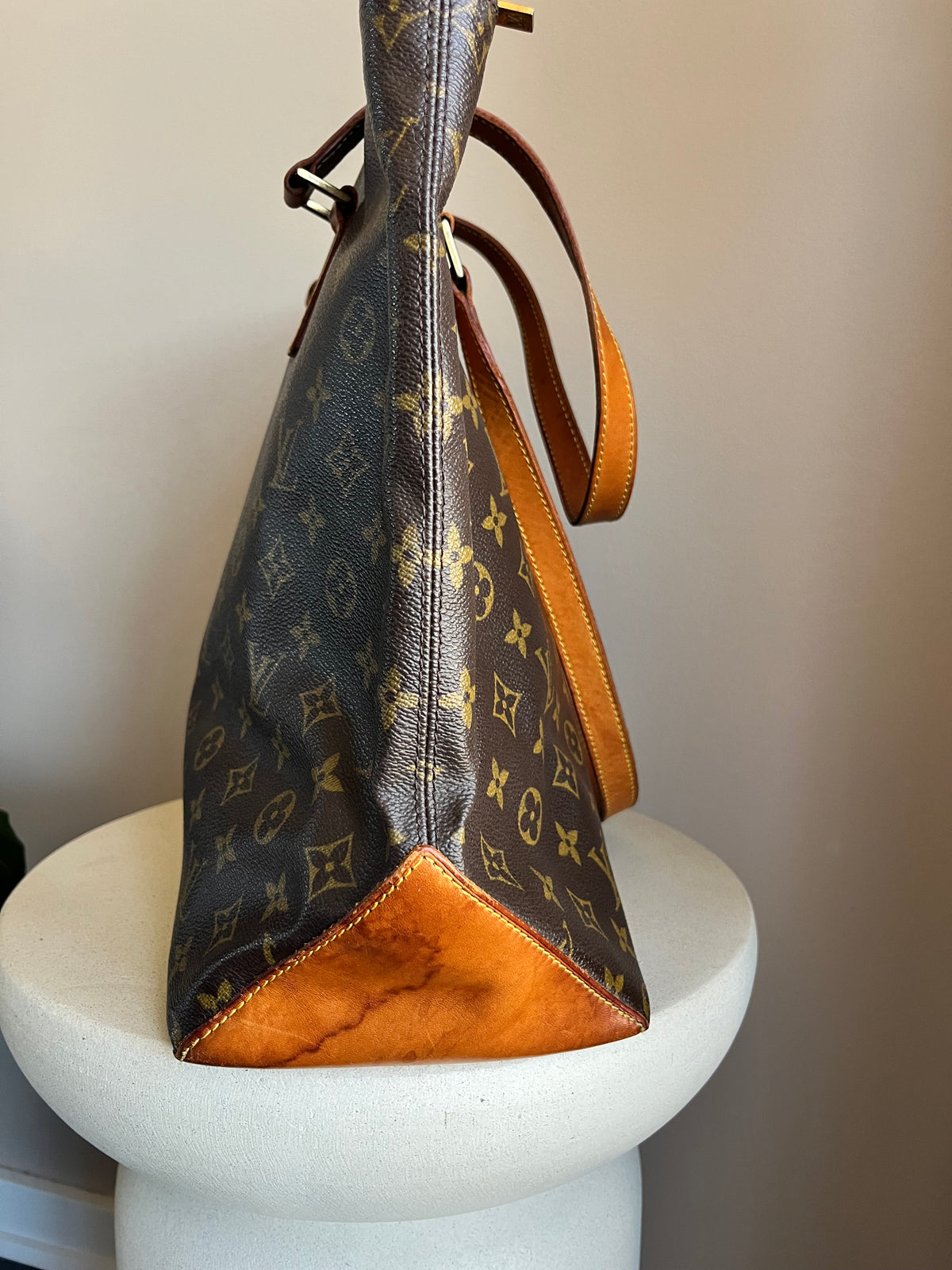 Cabas Mezzo, Louis Vuitton