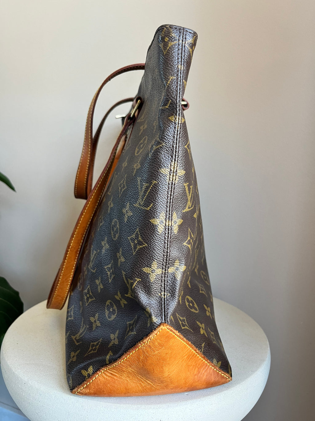 Cabas Mezzo, Louis Vuitton