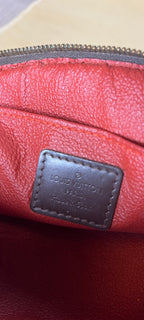 Louis Vuitton make-up Pouch