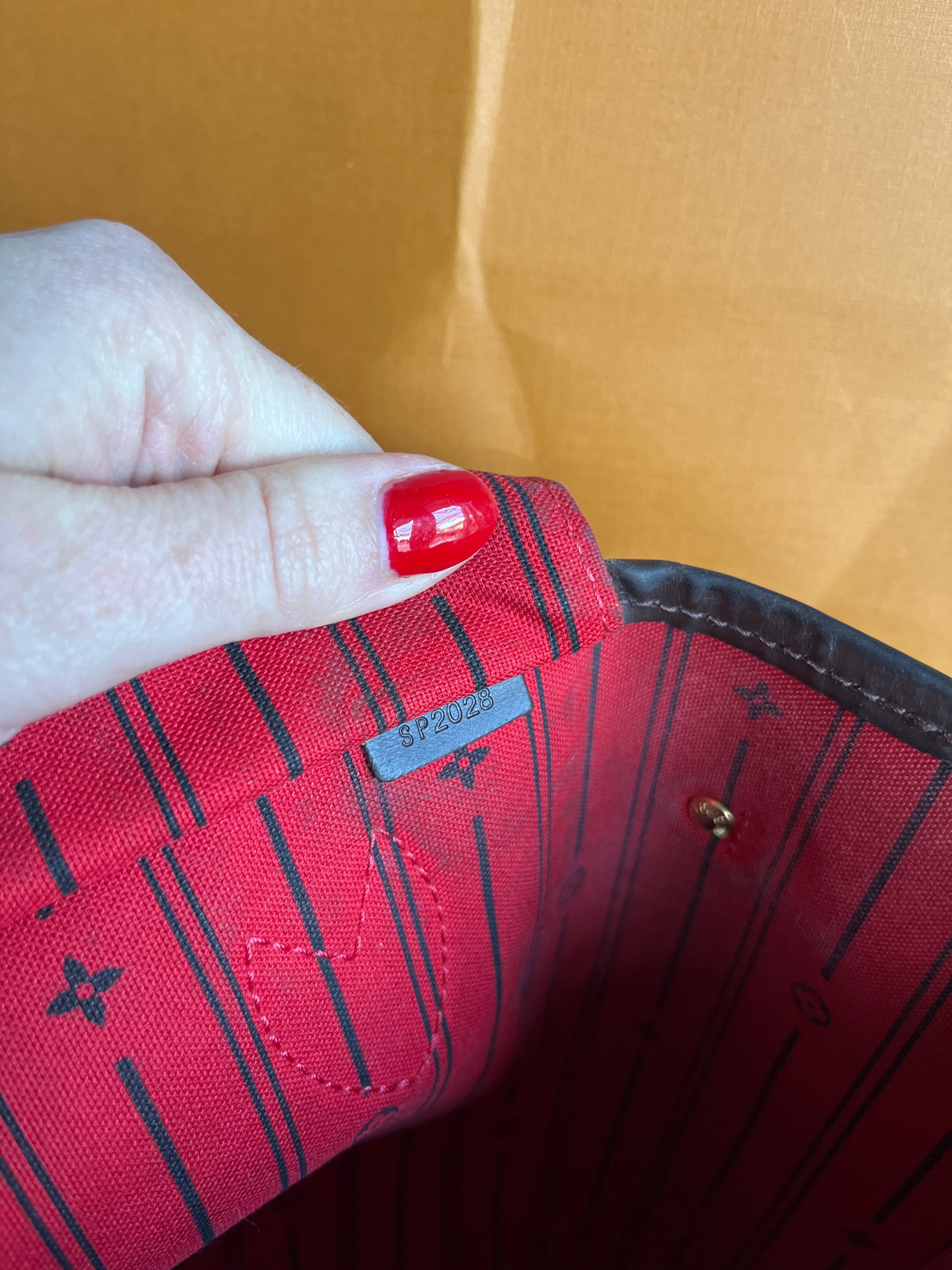 Louis Vuitton, Neverfull Damier Ebene