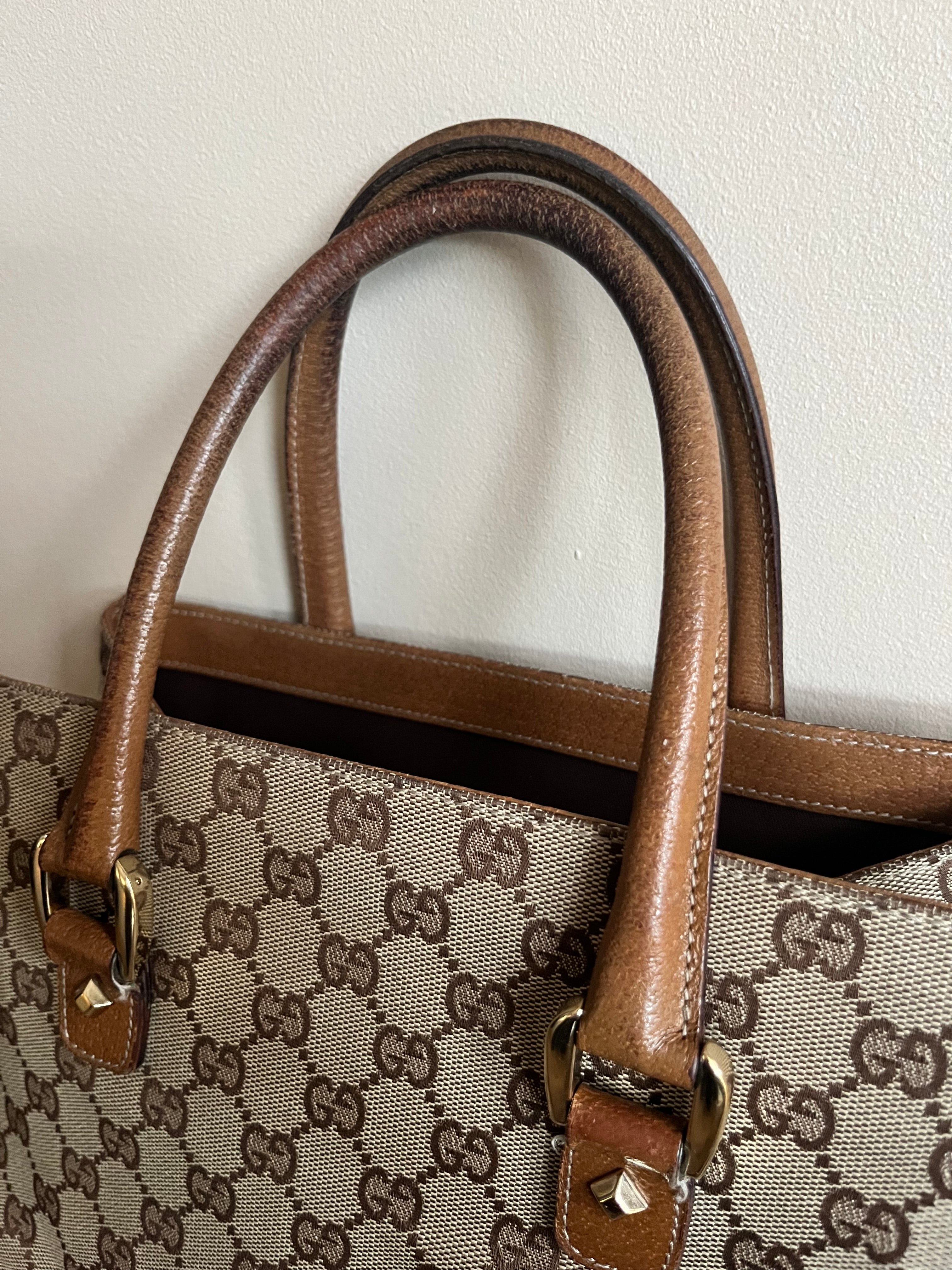 Gucci GG Supreme Canvas