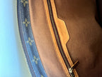 Cabas Mezzo, Louis Vuitton