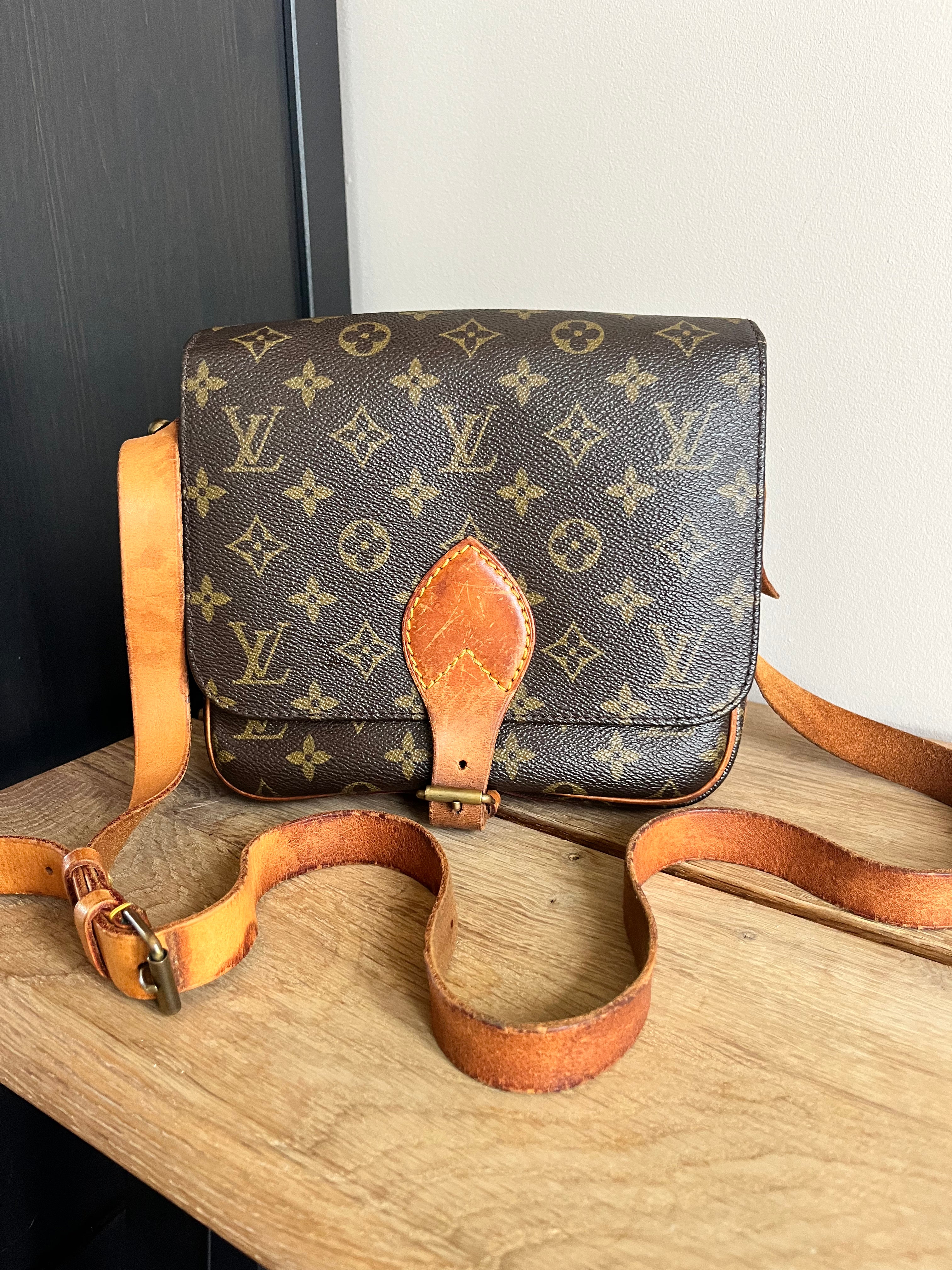 Louis Vuitton Cartouchière MM Monogram Canvas
